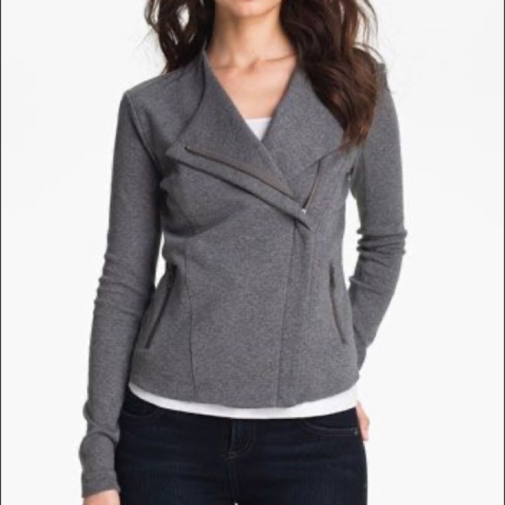 Halogen gray knit jacket size M